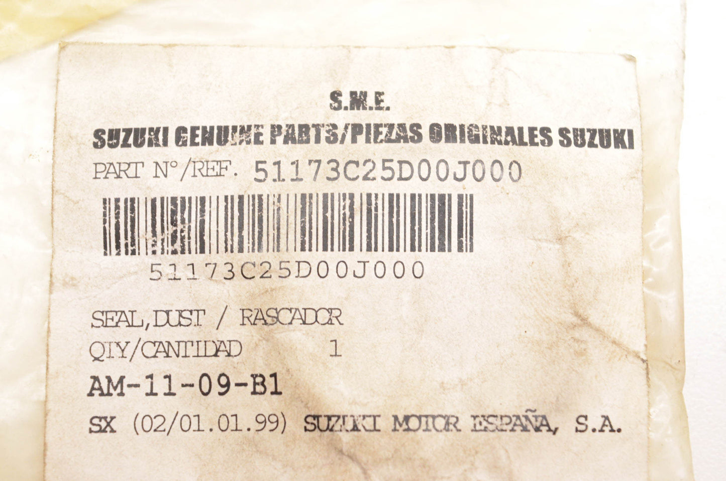 New OEM Suzuki 51173C25D00J000 Dust Seal NOS