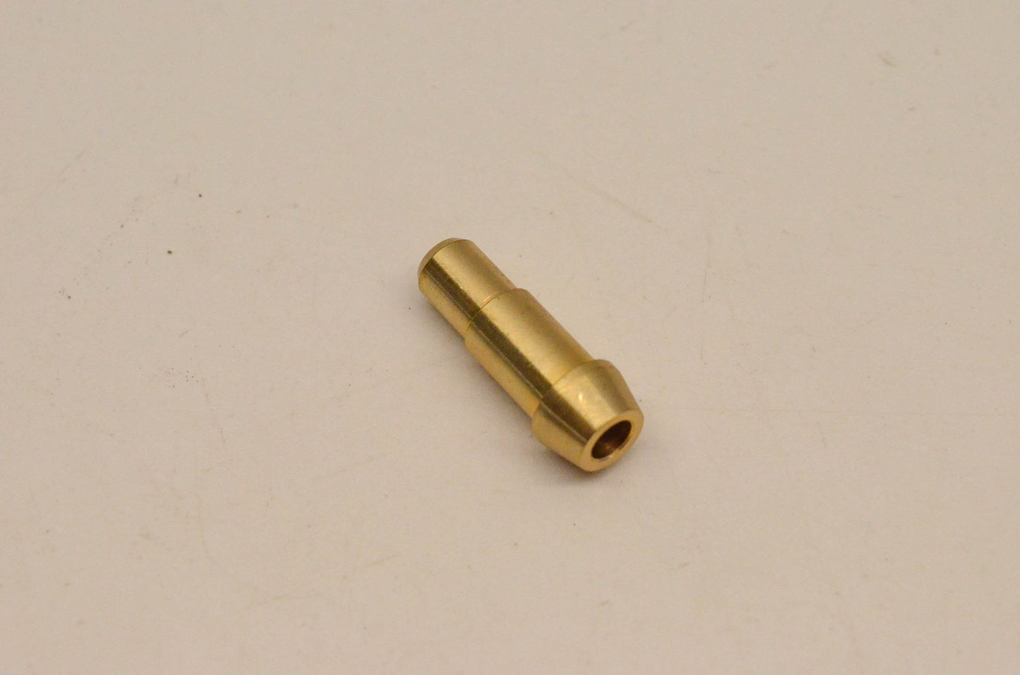 New OEM Kawasaki 92062-3705 Nozzle NOS