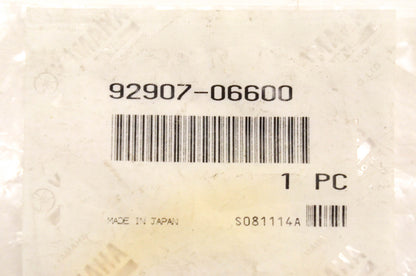 New OEM Yamaha 92907-06600-00 Plate Washer NOS
