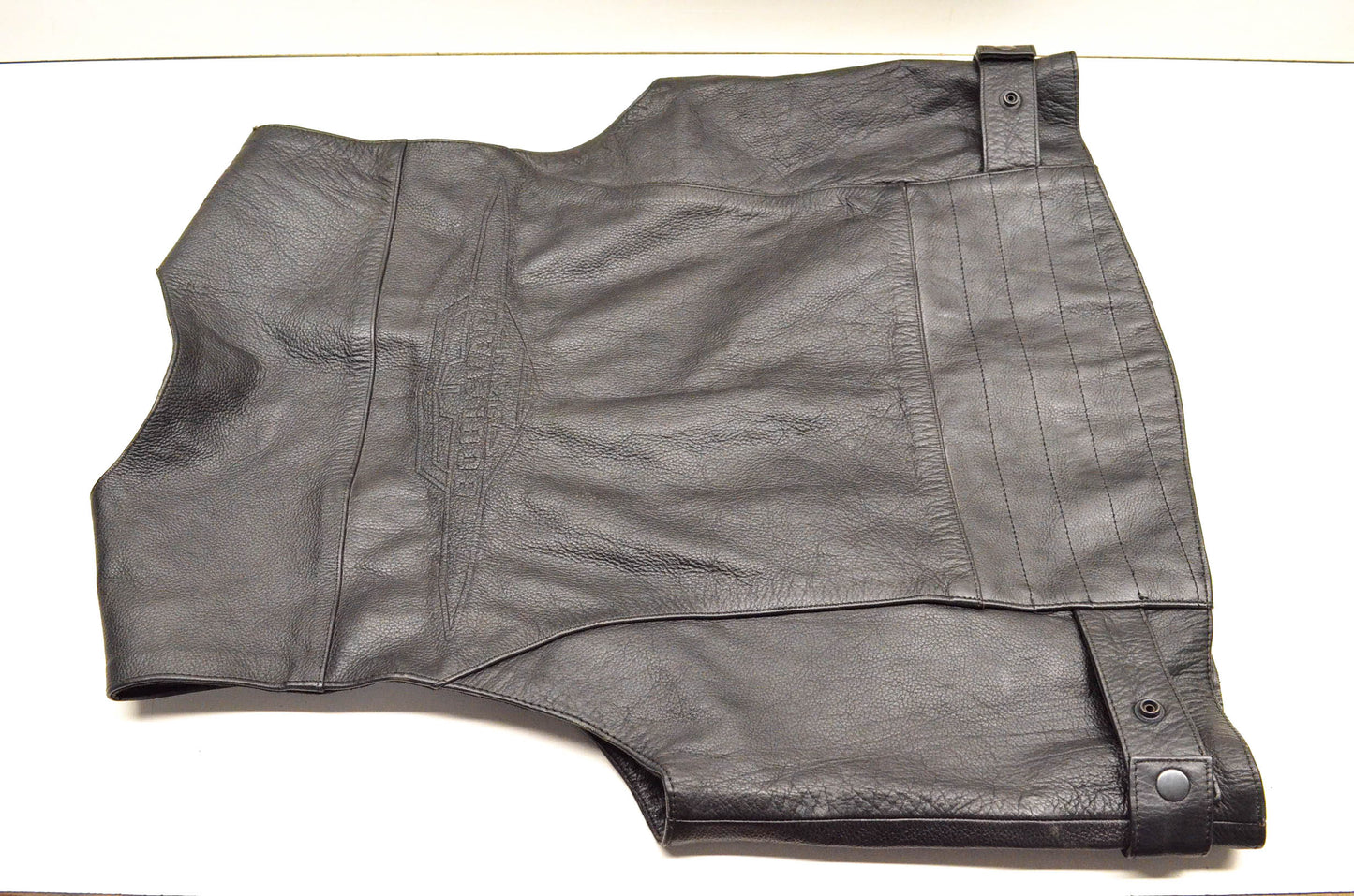 New OEM Suzuki Boulevard Large Black Leather Vest NOS