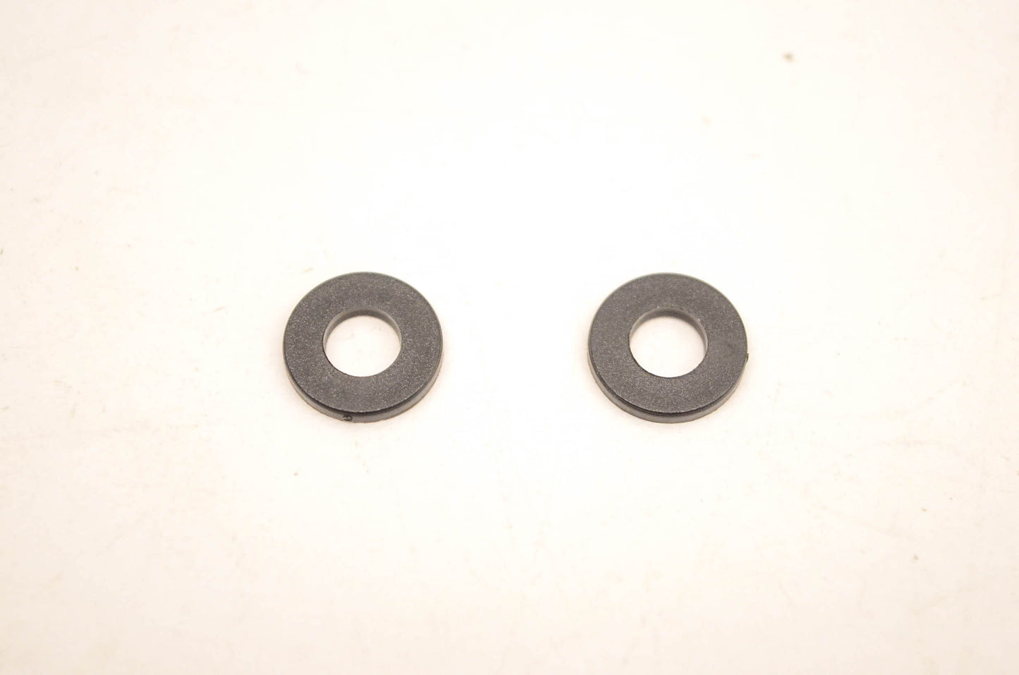 New OEM Kawasaki 92022-1521 Nylon Washers Qty 2 NOS