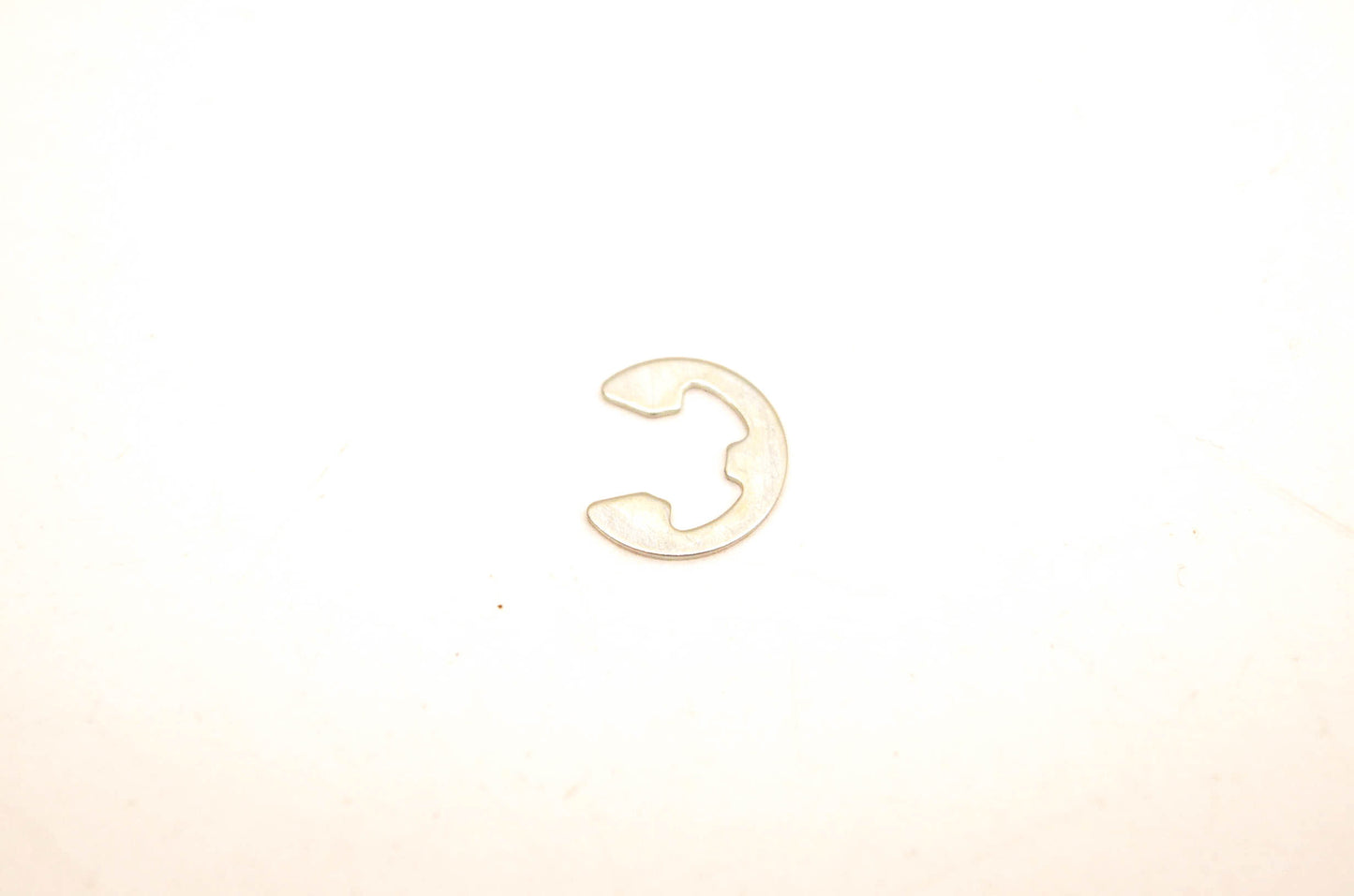 New OEM Kawasaki 482L5000 E Type Circlip NOS