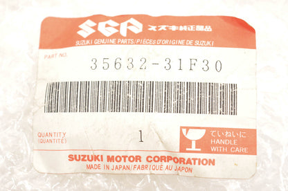 New OEM Suzuki 35632-31F30 Lens NOS