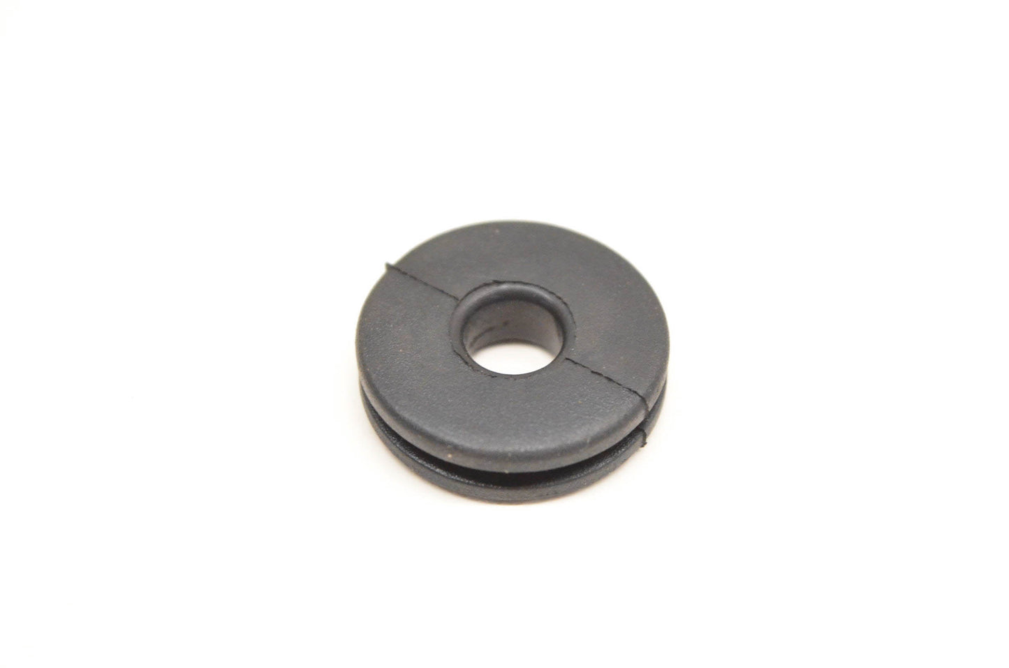 New OEM Suzuki 09320-08018 Rubber Fairing Grommet NOS