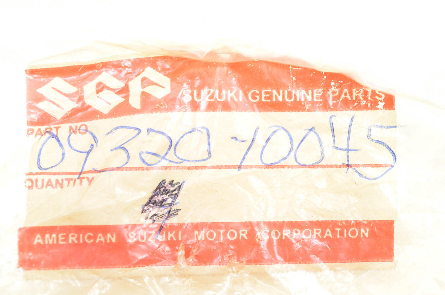 New OEM Suzuki 09320-10045 Cushion NOS