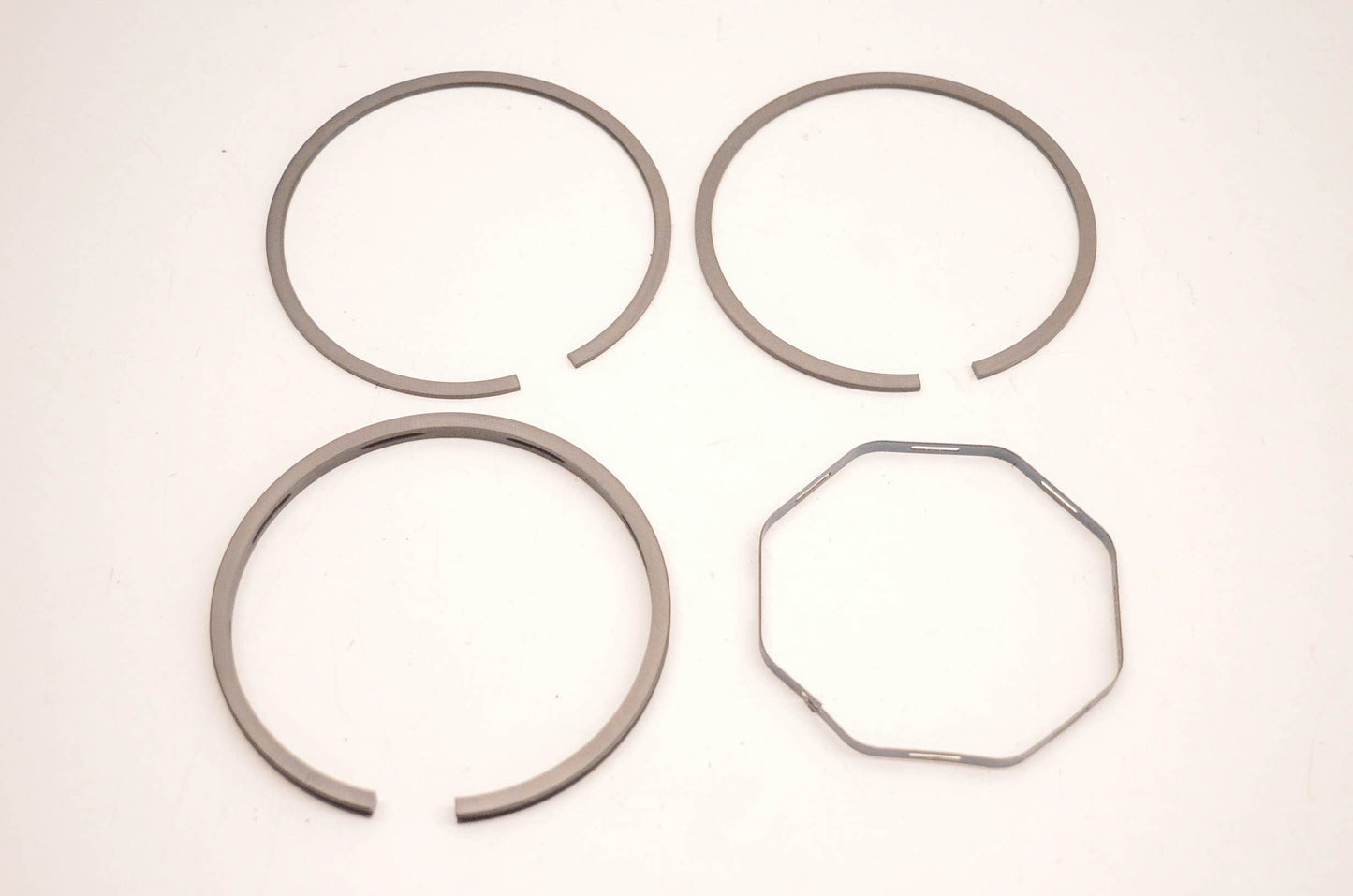 Custom Chrome 17077 Piston Ring Kit NOS