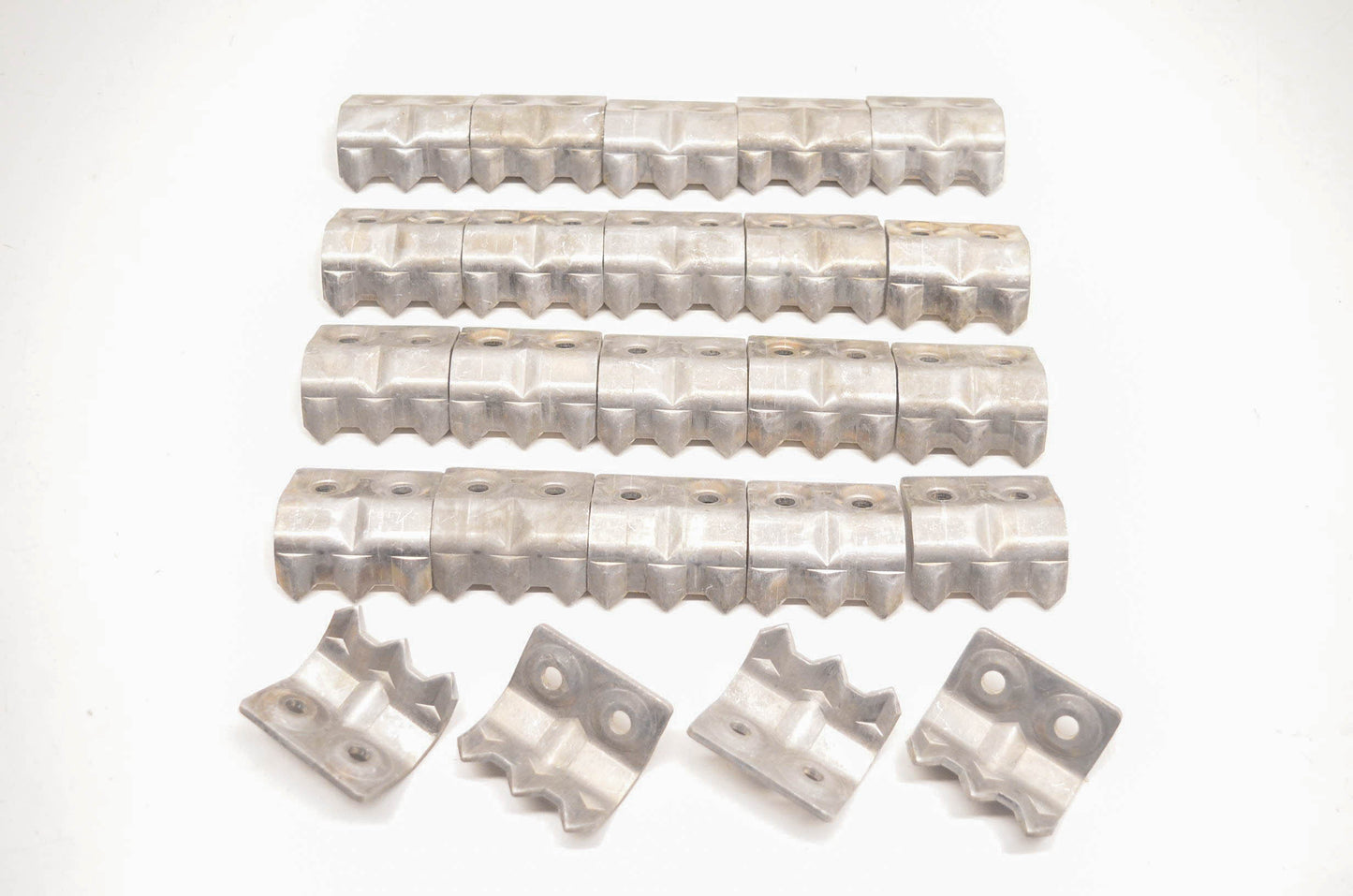 Woody's DAP-1000 Triple Point Scoop Backers Qty 24 NOS