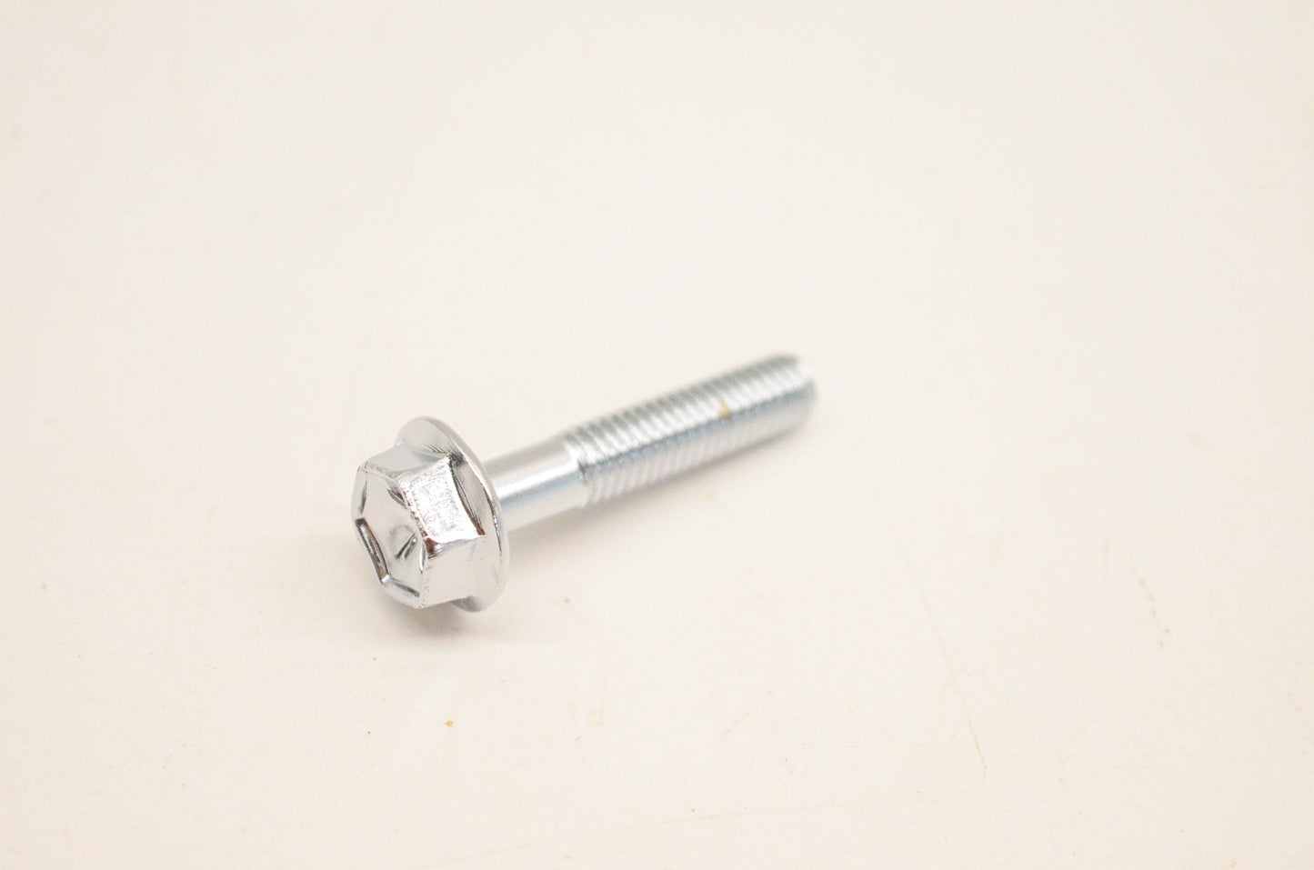 New OEM Suzuki 01550-06307 Bolt NOS