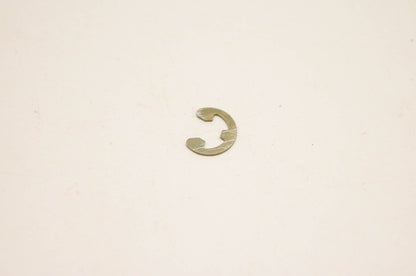 New OEM Suzuki 08332-11043 E Ring NOS