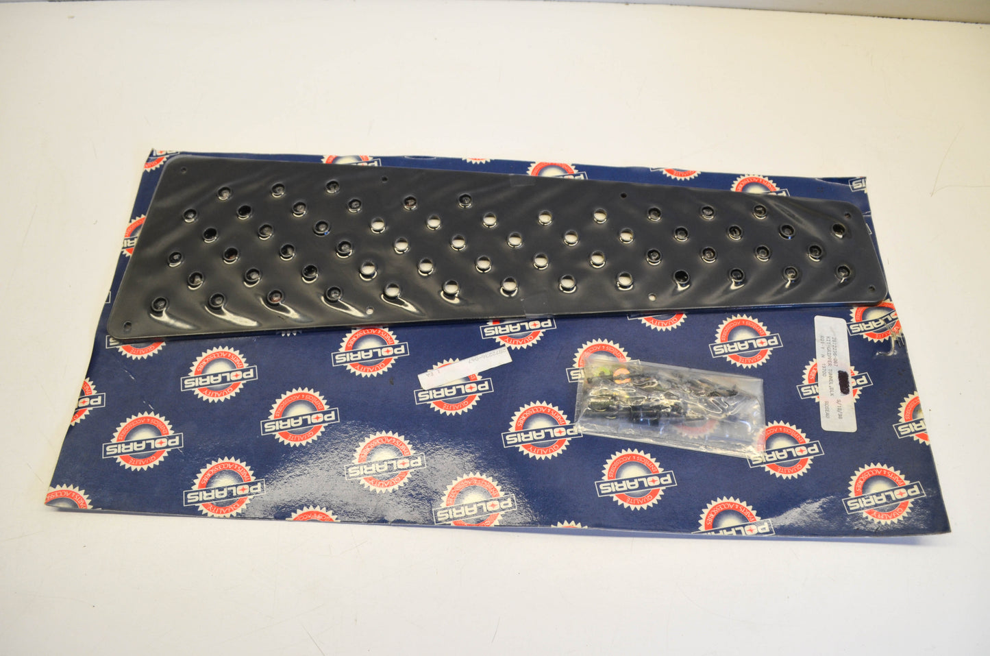 New OEM Polaris 2872236-067 Tunnel Gripper Kit Black NOS