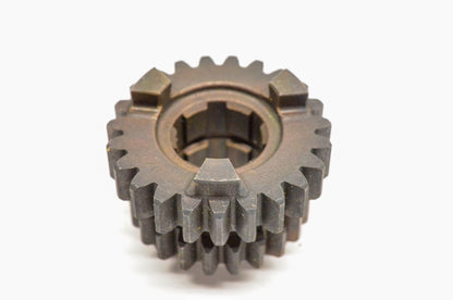 New OEM Yamaha 1FK-17121-01-00 2nd/3rd Pinion Gear 22/23T NOS