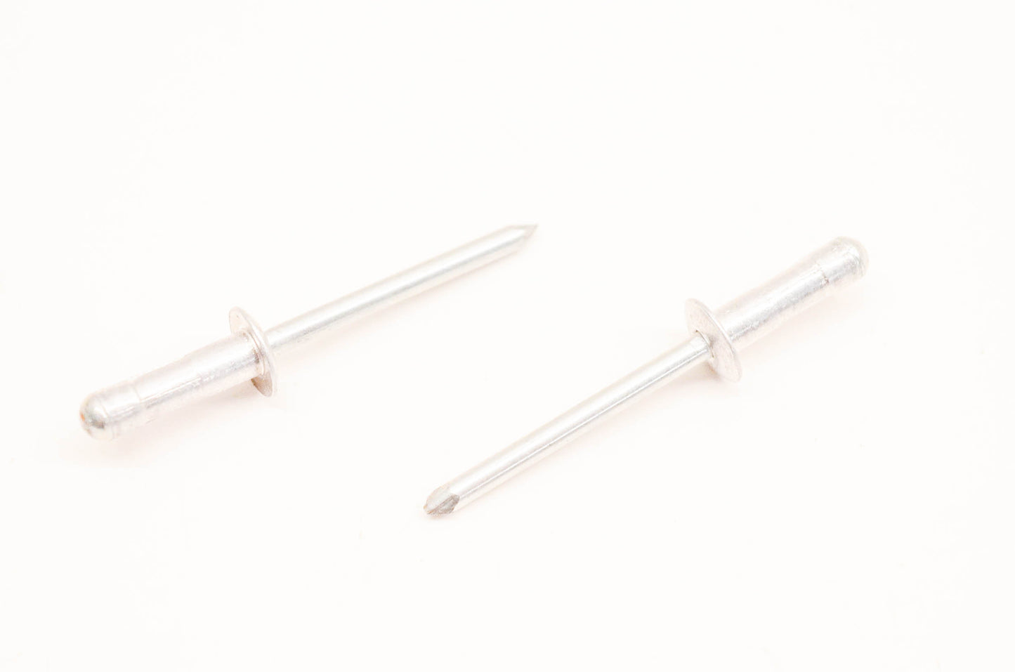 Aftermarket 293150037, P293150037 Rivets Qty 2 NOS