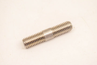 Aftermarket 211300017, P211300017 Stud NOS