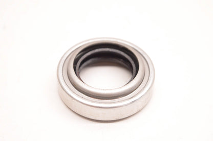 Aftermarket 293200012, P293200012 Oil Seal NOS