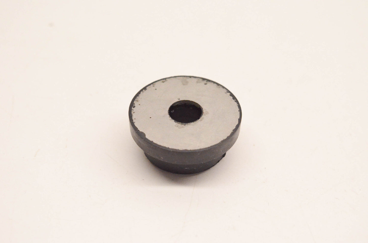 Aftermarket 293830031, P293830031 Rubber Bushing NOS