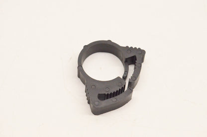 Aftermarket 293650082, P293650082 Clamp NOS