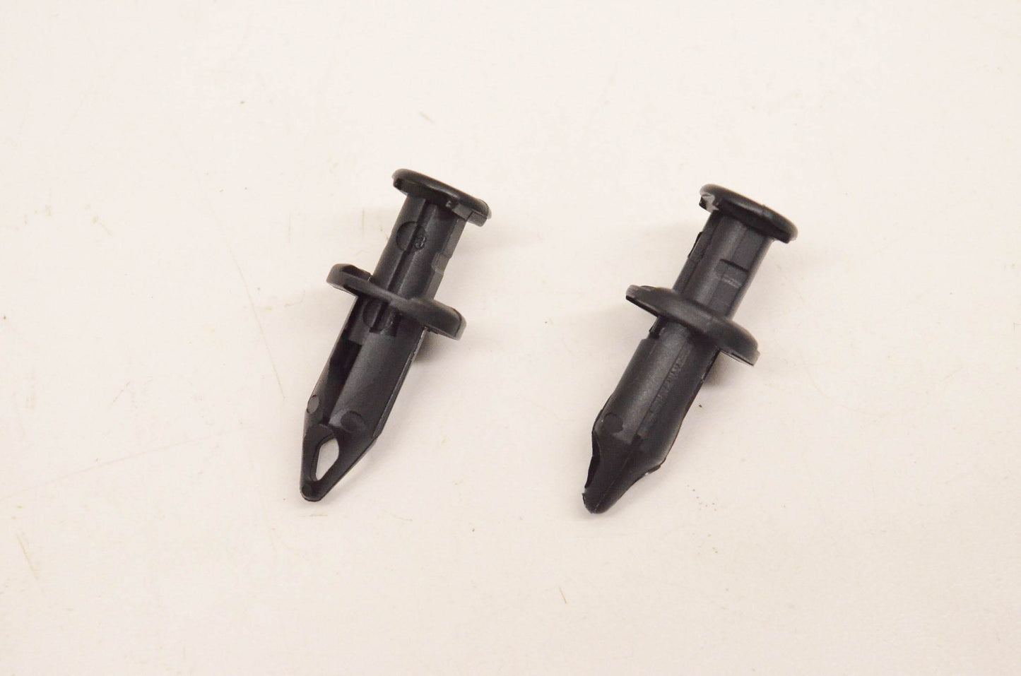 Aftermarket 293150089, P293150089 Tuflok Rivets Qty 2 NOS