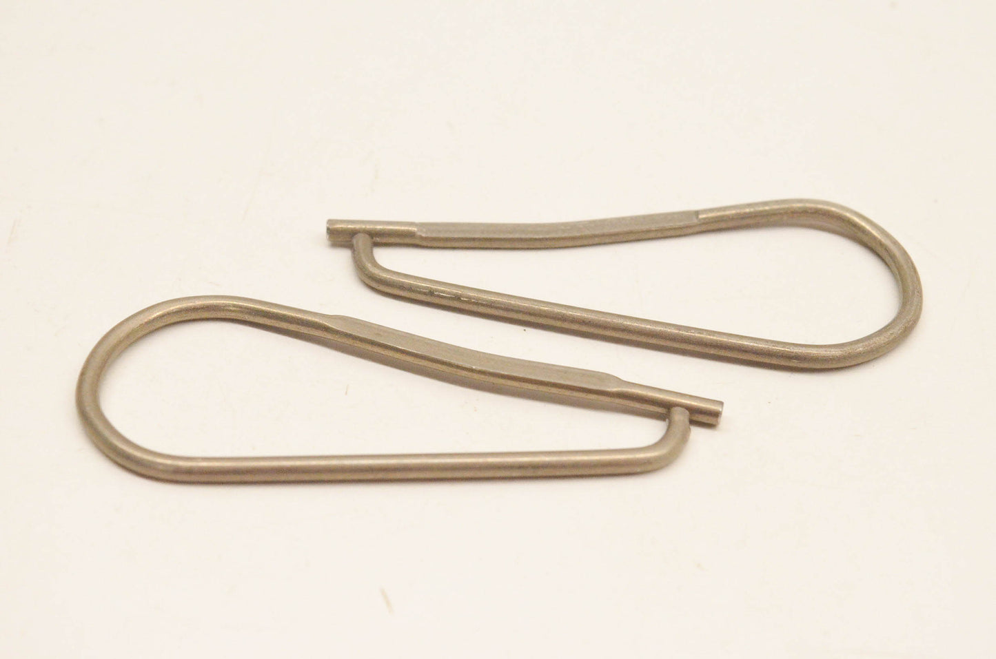 Aftermarket 269700017 Springs Qty 2 NOS