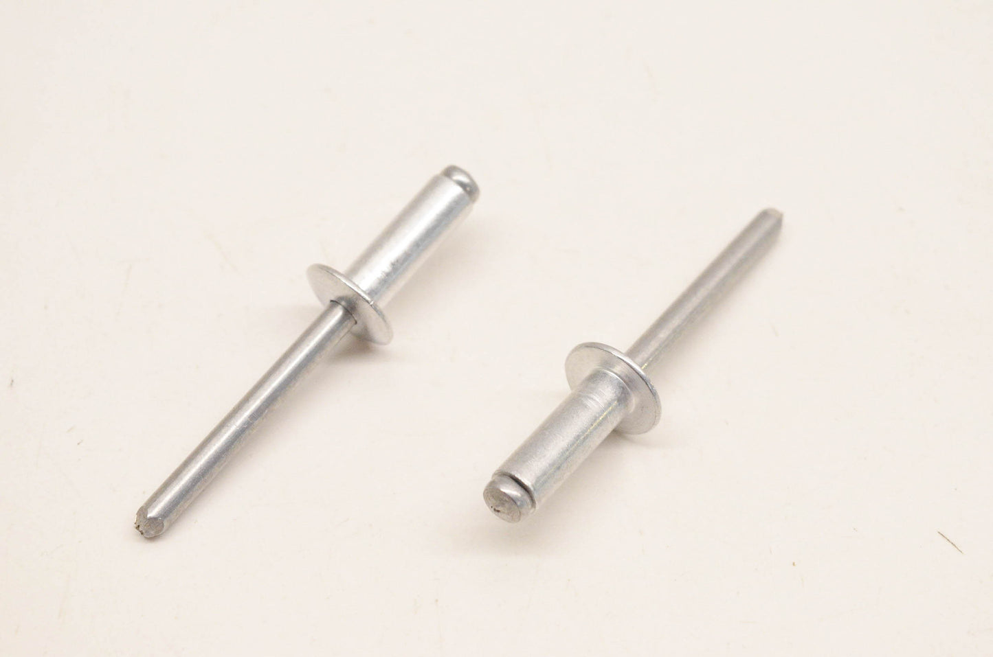 Aftermarket 293150078, P293150078 Pop Rivets Qty 2 NOS