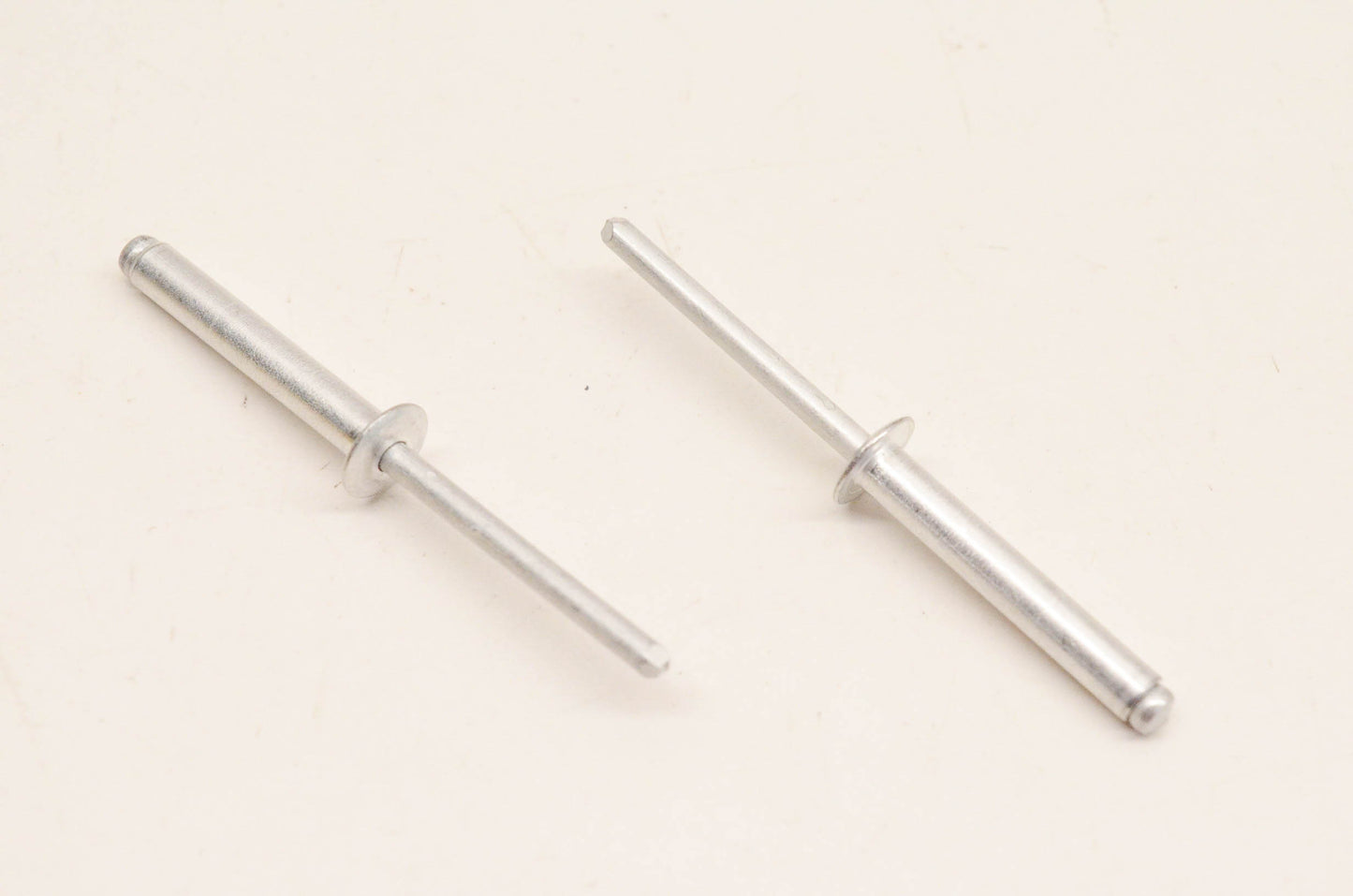 Aftermarket 293150013, P293150013 Pop Rivets Qty 2 NOS