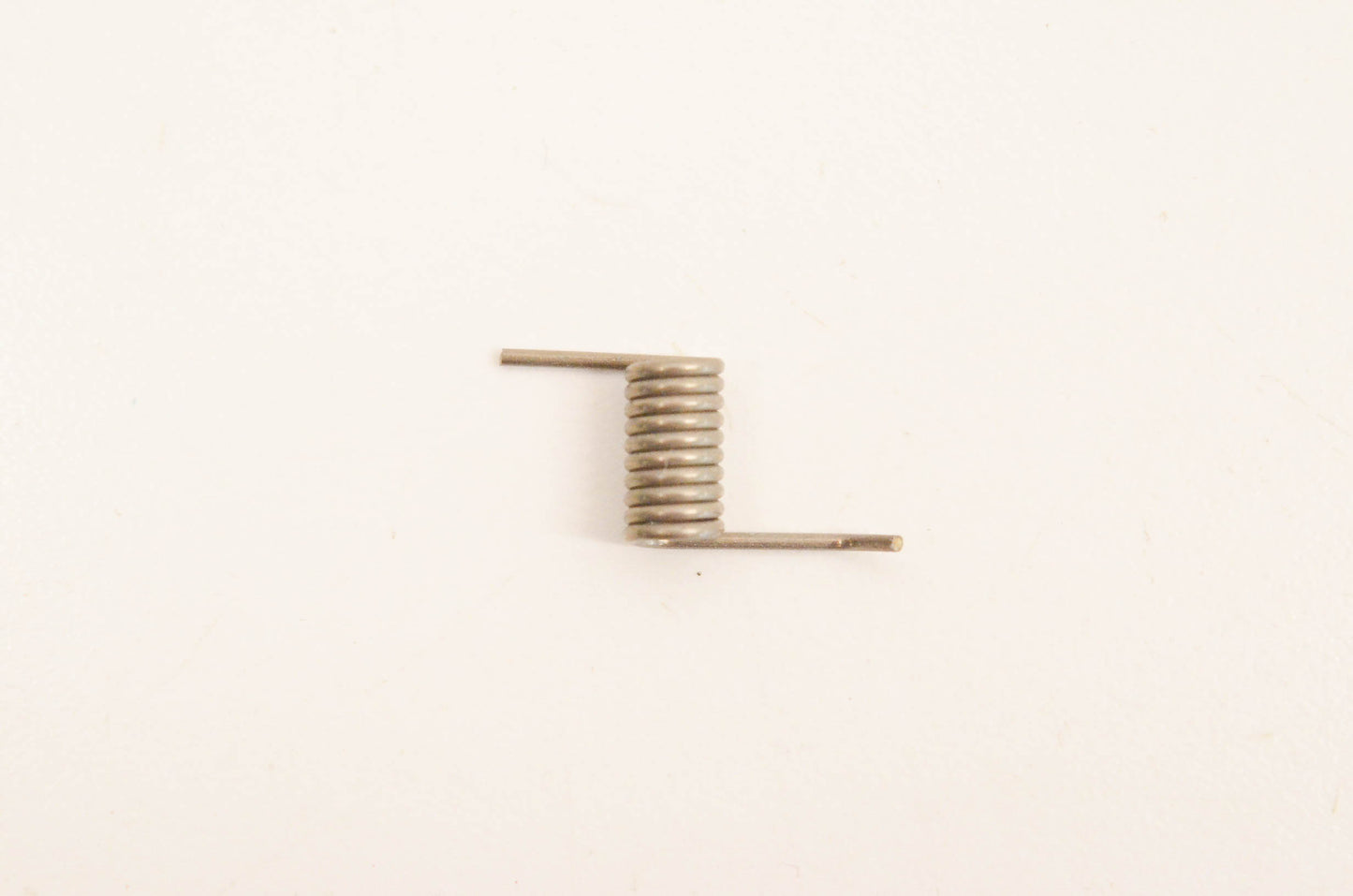 Aftermarket 291000922, P291000922 Latch Spring NOS