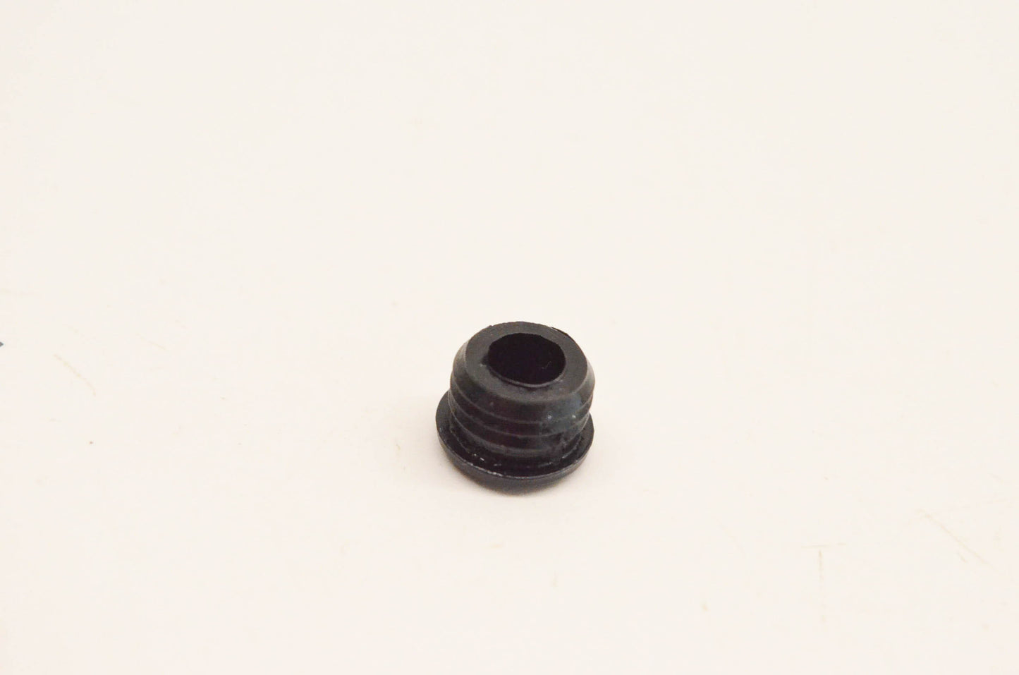 Aftermarket 291000339, P291000339 Black Bumper Plug NOS