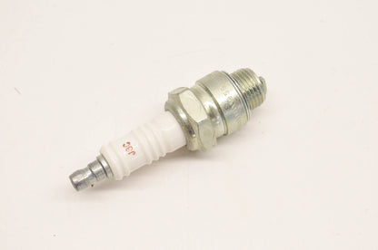 Champion 841S, 79018 J8C Copper Plus Spark Plug J8C NOS