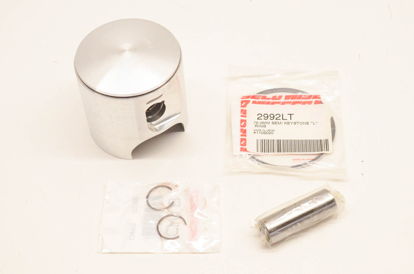 Wiseco 2376M07600, 2992LT Piston Kit NOS