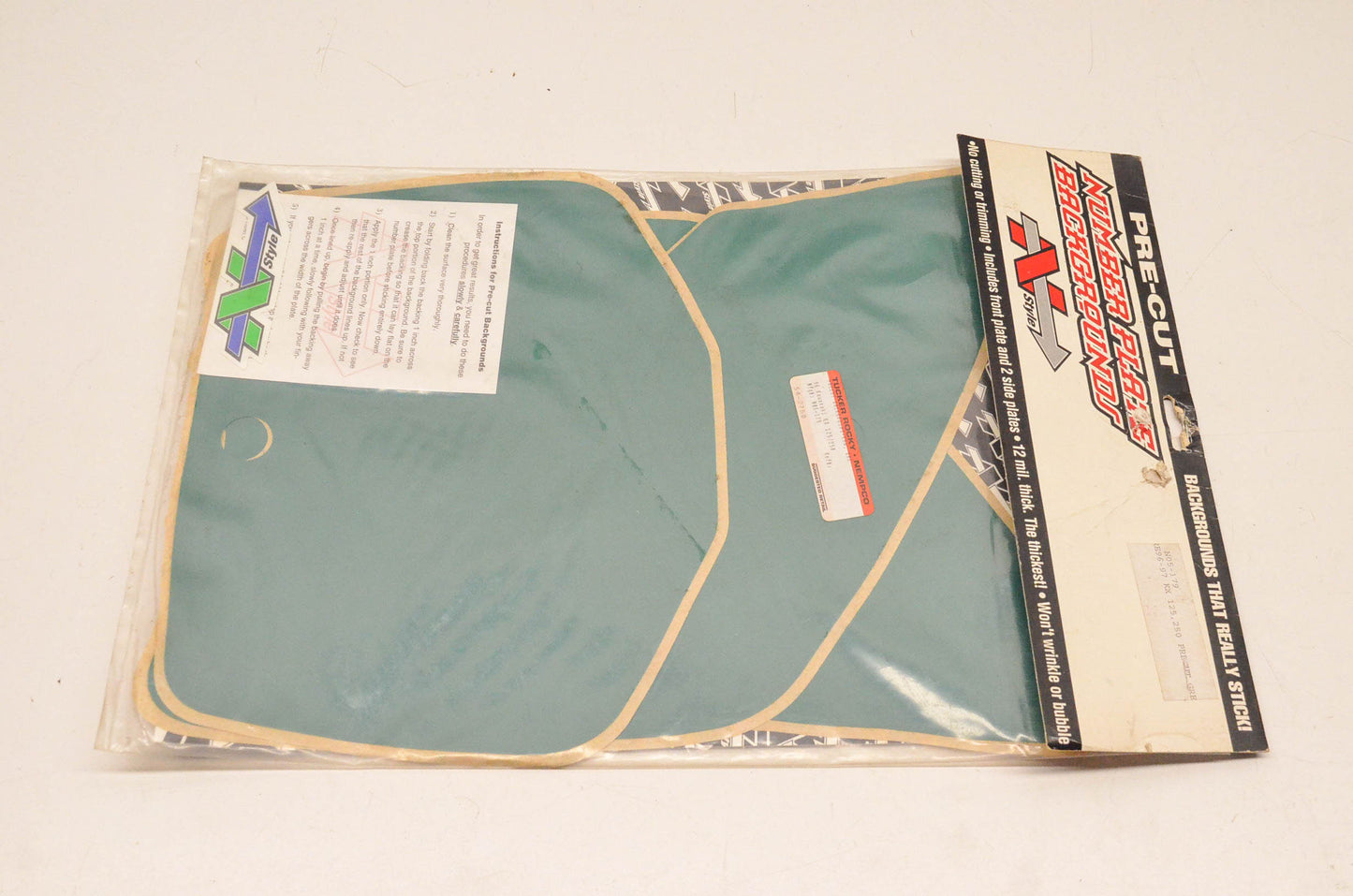 N-Style N05-179 Pre Cut Number Plate Backgrounds Green NOS