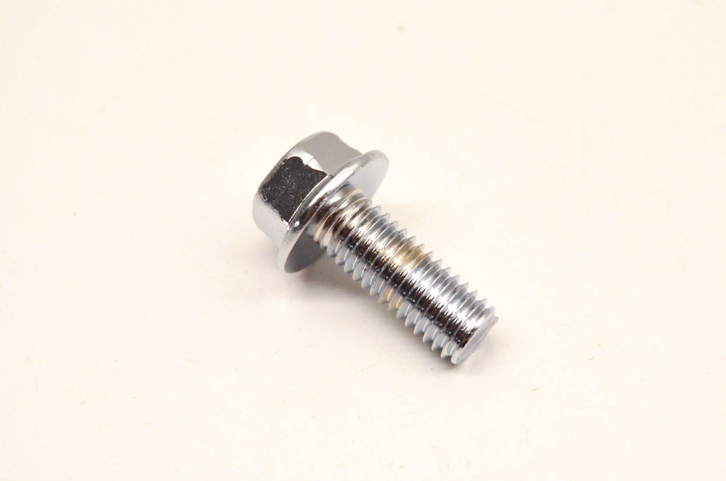 New OEM Suzuki 01550-08207 Bolt NOS