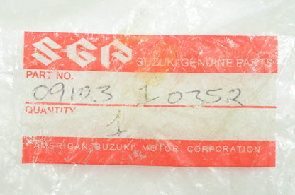 New OEM Suzuki 09103-10352 Bolt NOS
