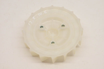 New OEM Yamaha 5ST-E2611-01-00 Fan NOS