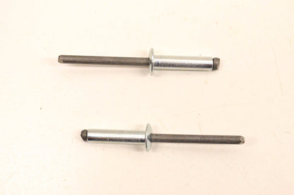 Aftermarket 390410100, P390410100 Pop Rivets Qty 2 NOS