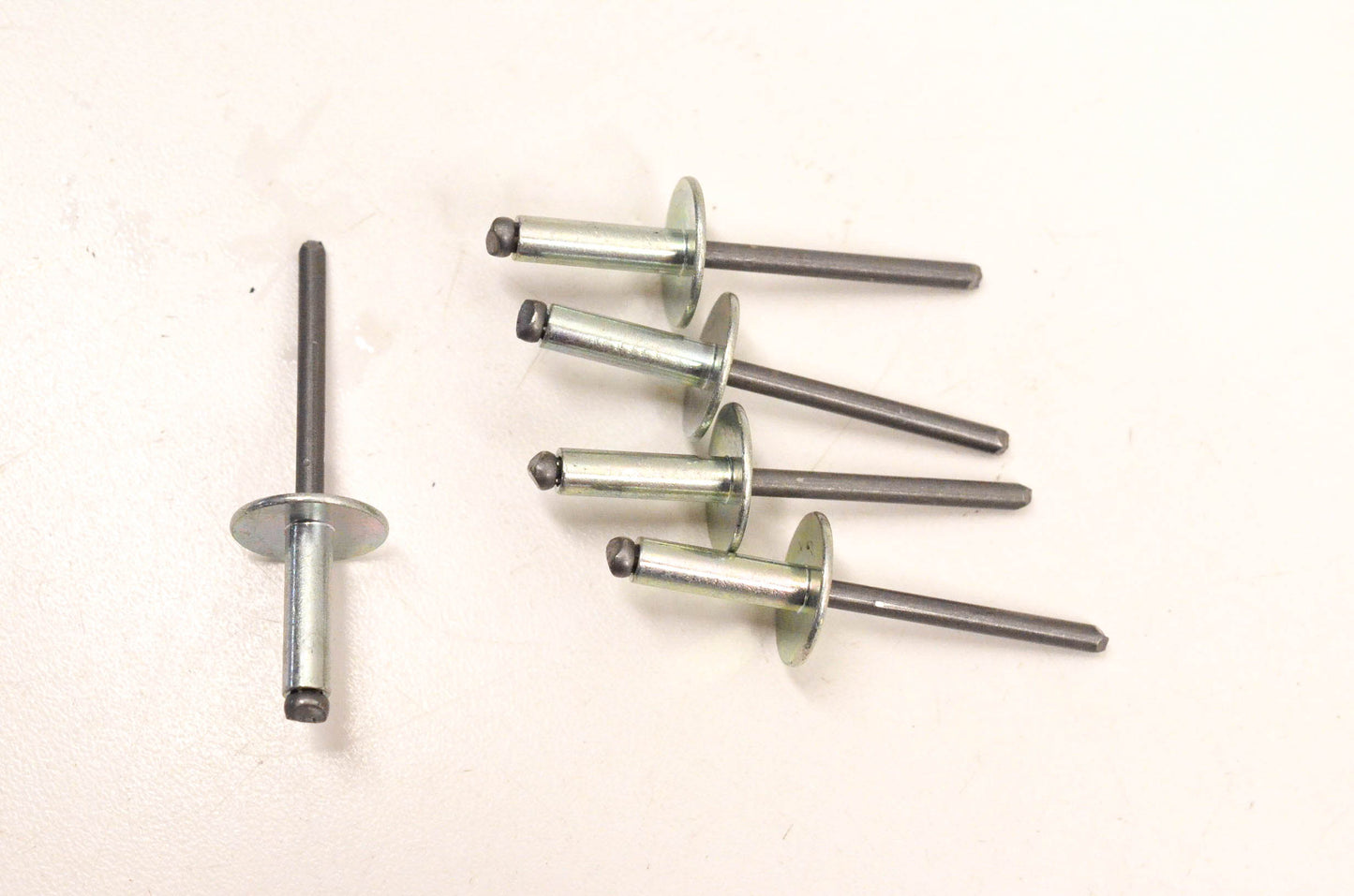 Aftermarket 390906800, P390906800 Pop Rivets Qty 5 NOS