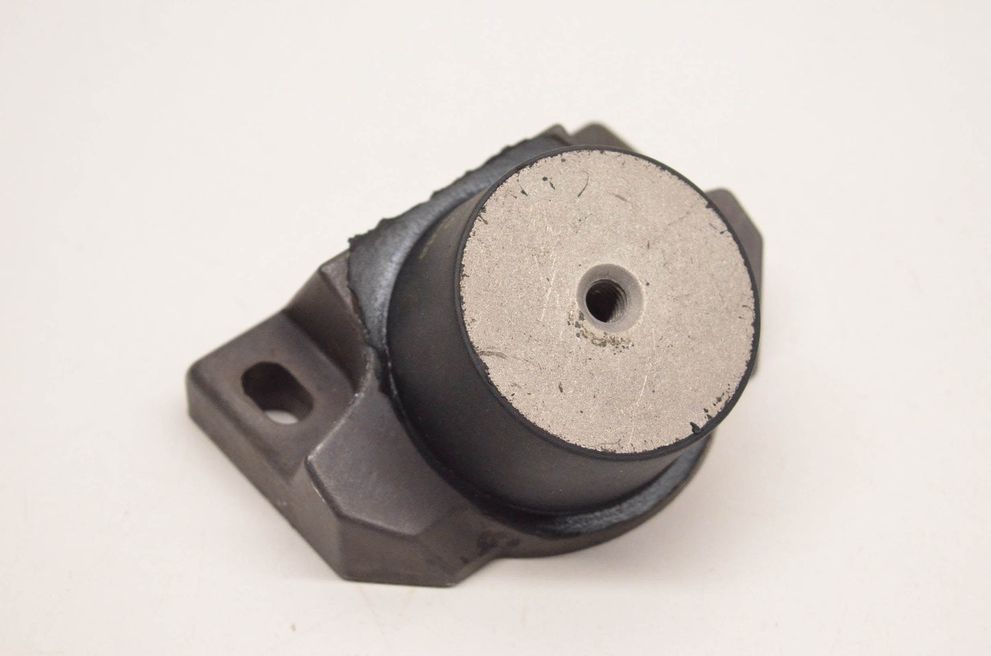 Aftermarket 270000720, P270000720 Engine Mount NOS