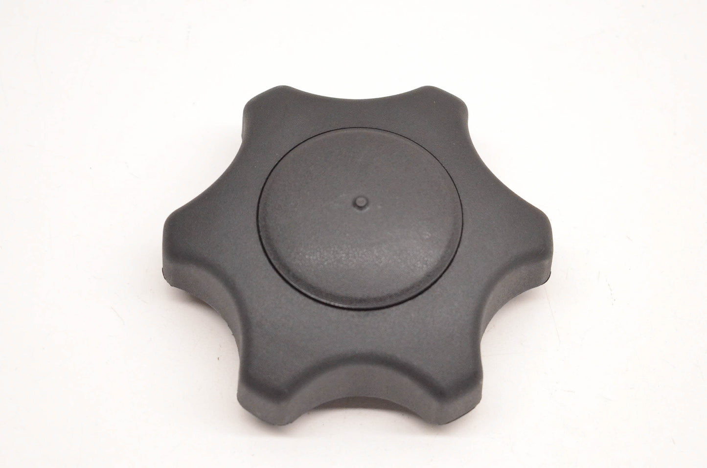 Aftermarket 572039600, P572039600 Cap NOS