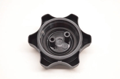Aftermarket 572039600, P572039600 Cap NOS