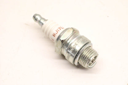 Champion RJ17LM, 856 Spark Plug NOS