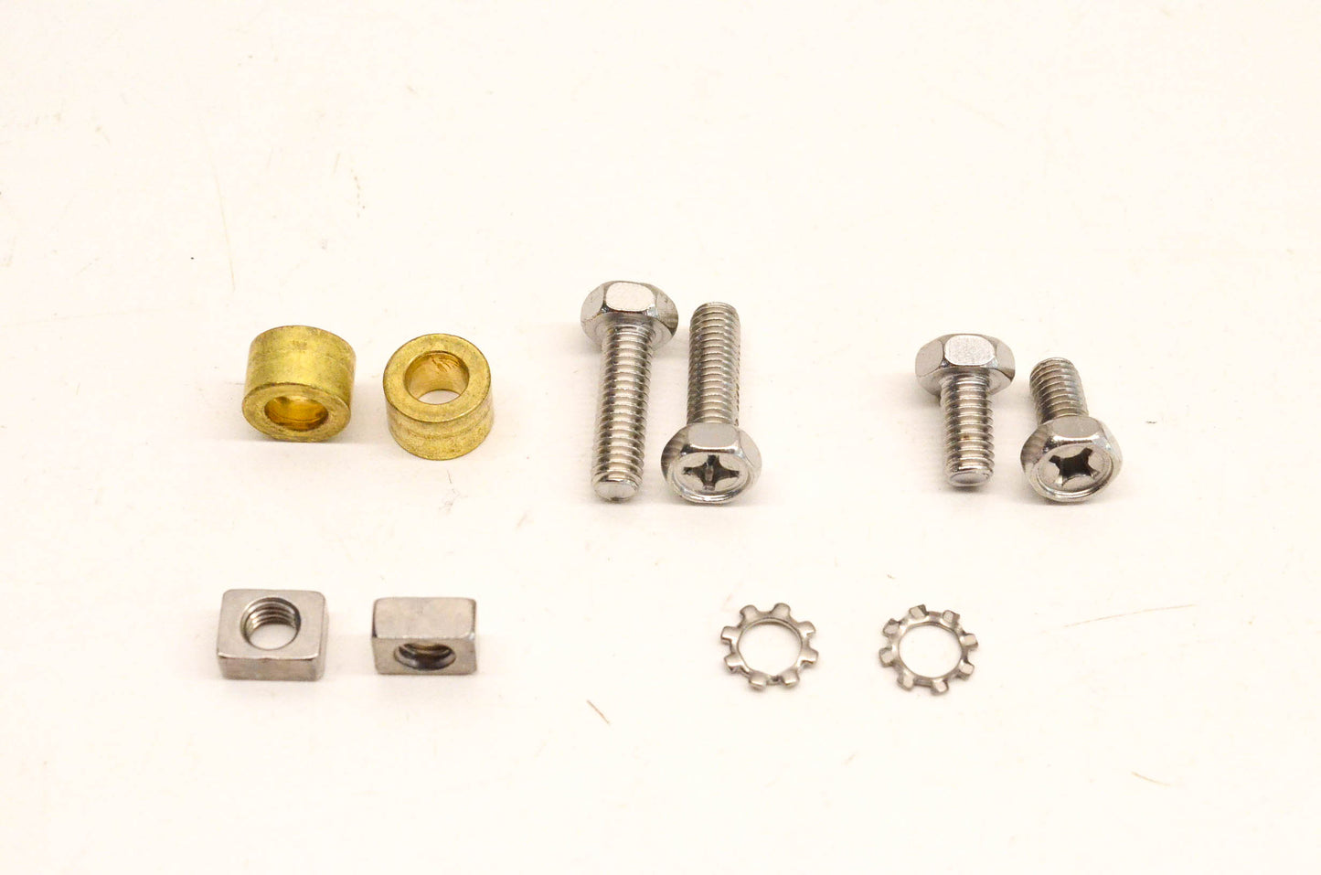 Yuasa 479104 Battery Terminal Nut And Bolt Kit NOS