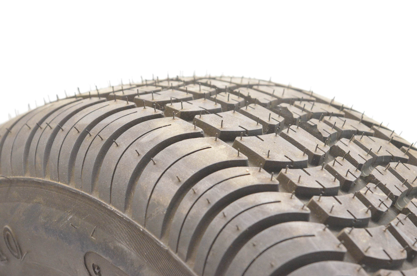 Load Star 205105-1 Trailer Wheel Rim & Tires 205/65-10 5H 4PR-B NOS