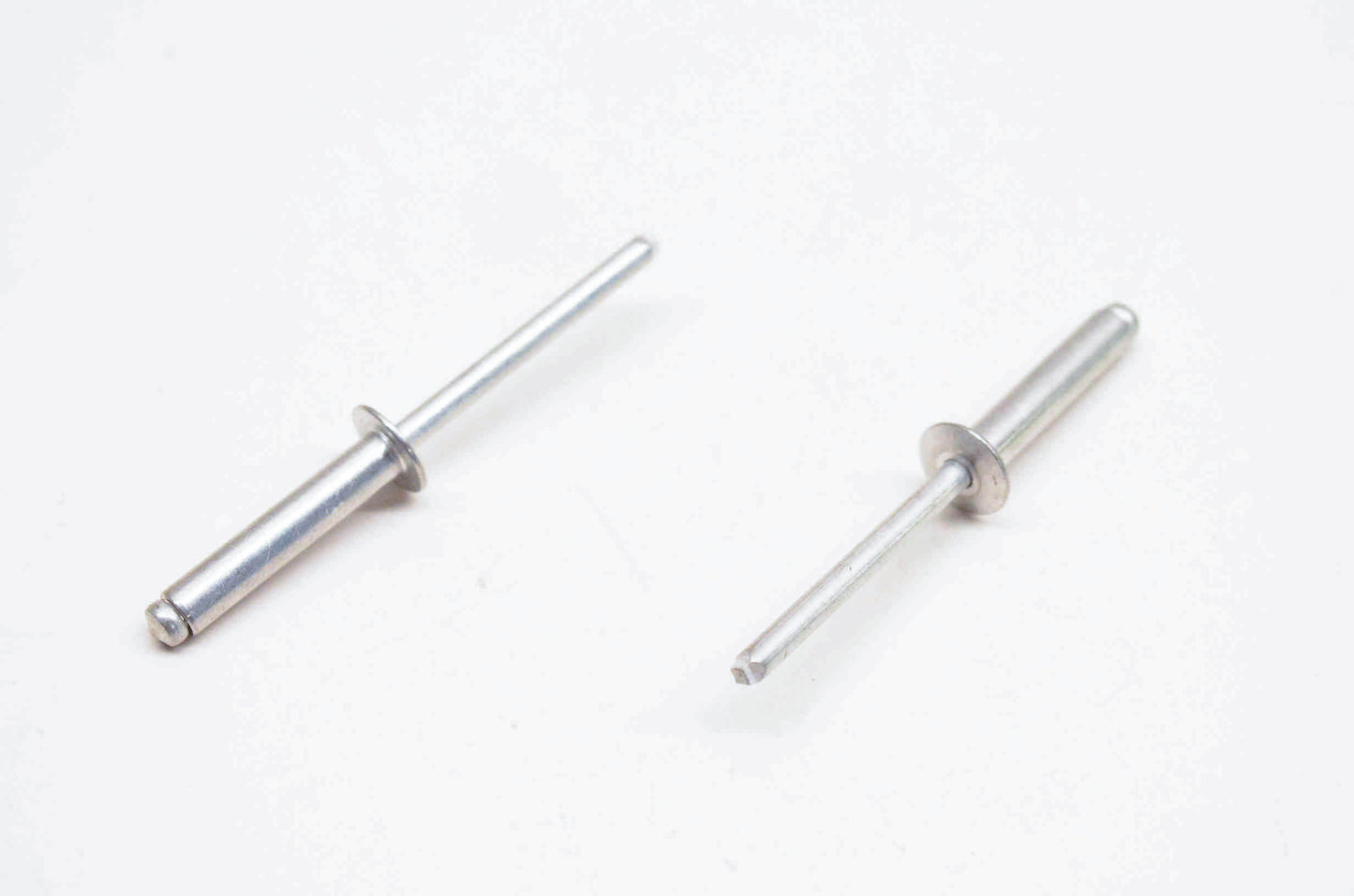 Aftermarket 293150014, P293150014 Rivets Qty 2 NOS
