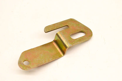 Aftermarket 517302444, P517302444 Upper Half Hinge NOS