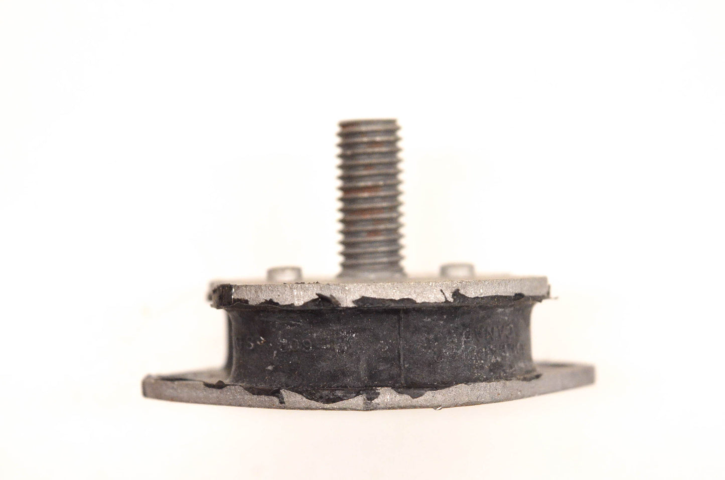 Aftermarket 570021600, P570021600 Rubber Mount NOS