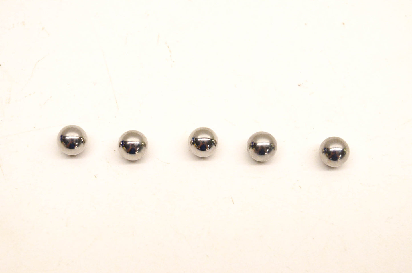 New OEM Yamaha 93509-32012-00 Ball Bearings Qty 5 NOS