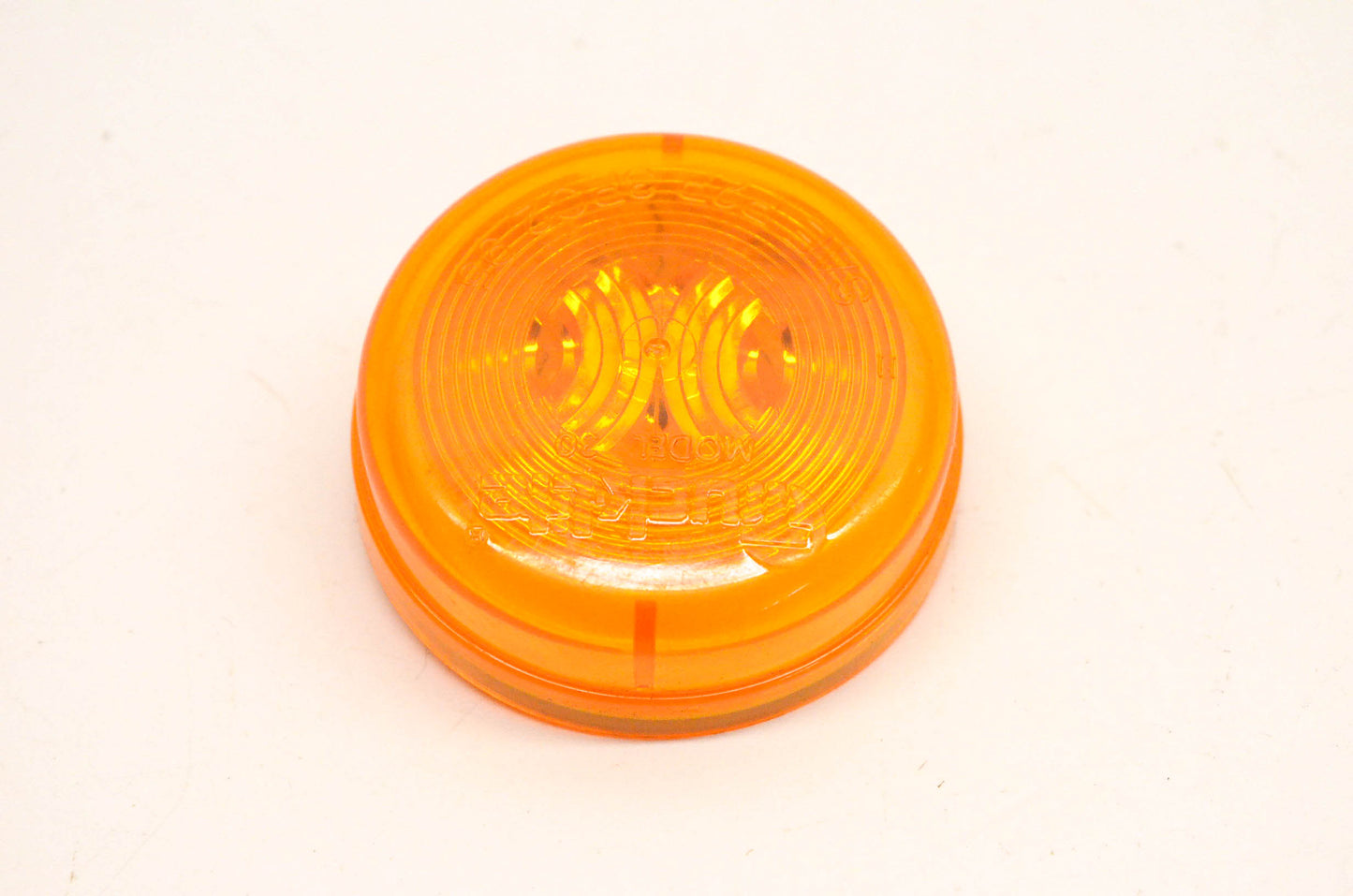 Truck-Lite 30200 Amber Model 30 Lamp NOS