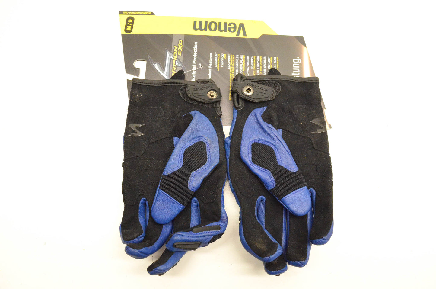 Scorpion 416-009-02-04 Vemon Gloves NOS