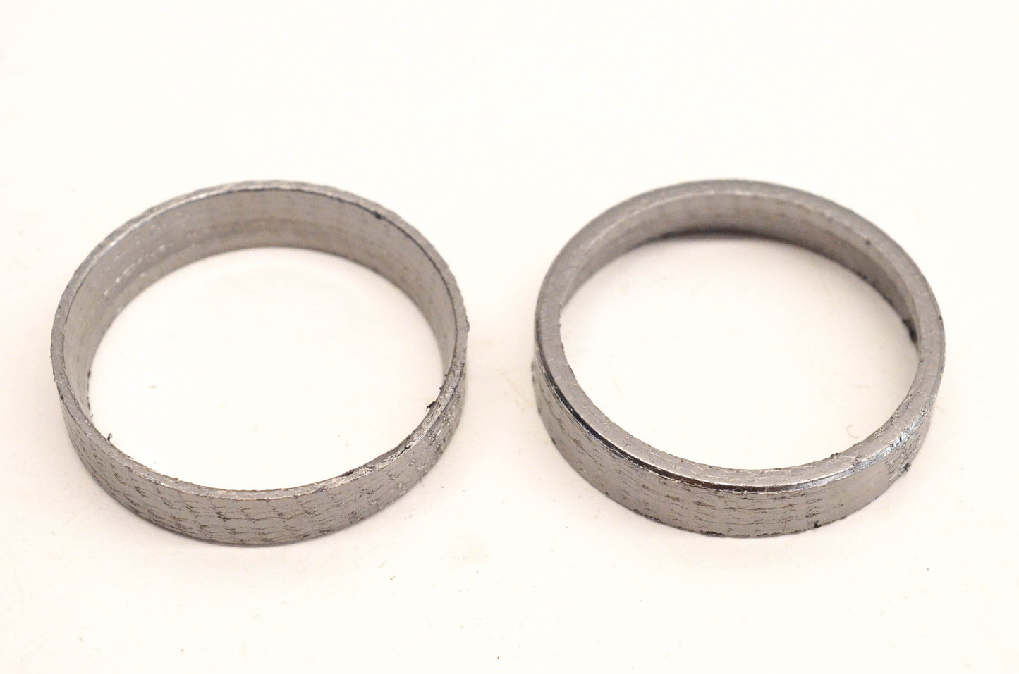 New OEM Harley Davidson TC1-65324-83B Exhaust Seals Qty 2 NOS