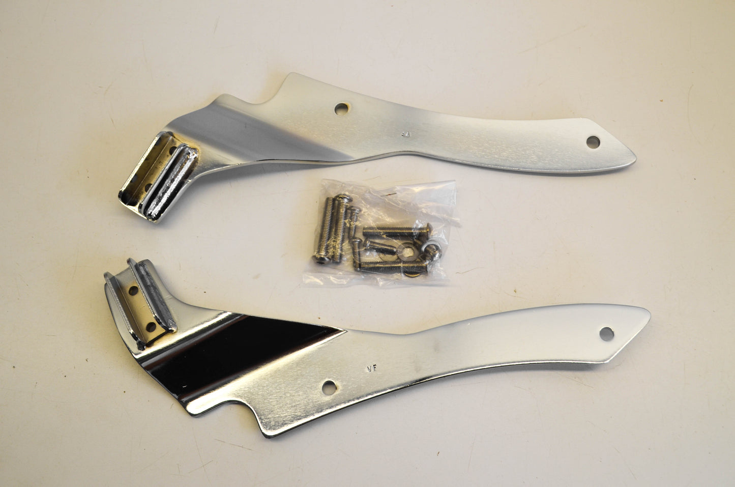 New OEM Yamaha STR-4TR41-10 Side Arms Backrest NOS