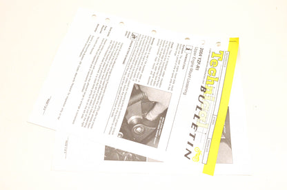 New OEM Yamaha M2004-005 Technical Bulletin 2004 YZF-R1 NOS