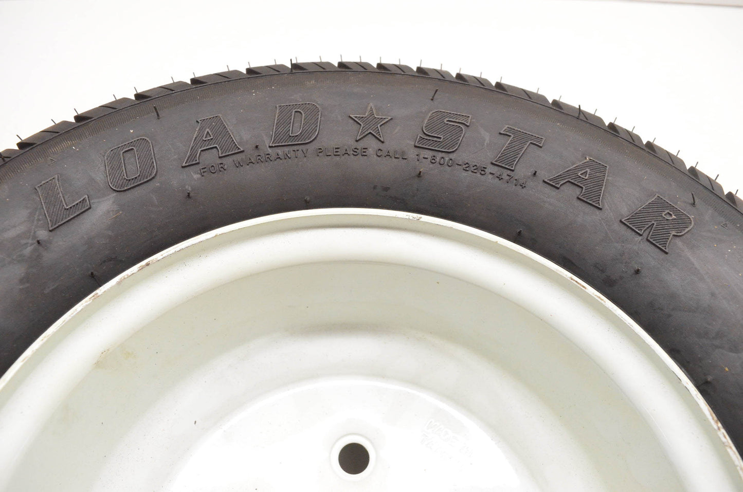 Loadstar 205105 205/65-10 5 Hole Trailer Tire NOS